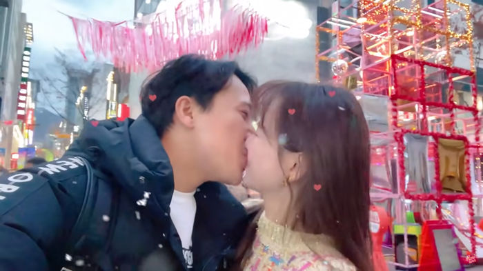Trấn Thành - Hari Won: Cặp đôi hôn nhau nhiều nhất Vbiz năm 2019