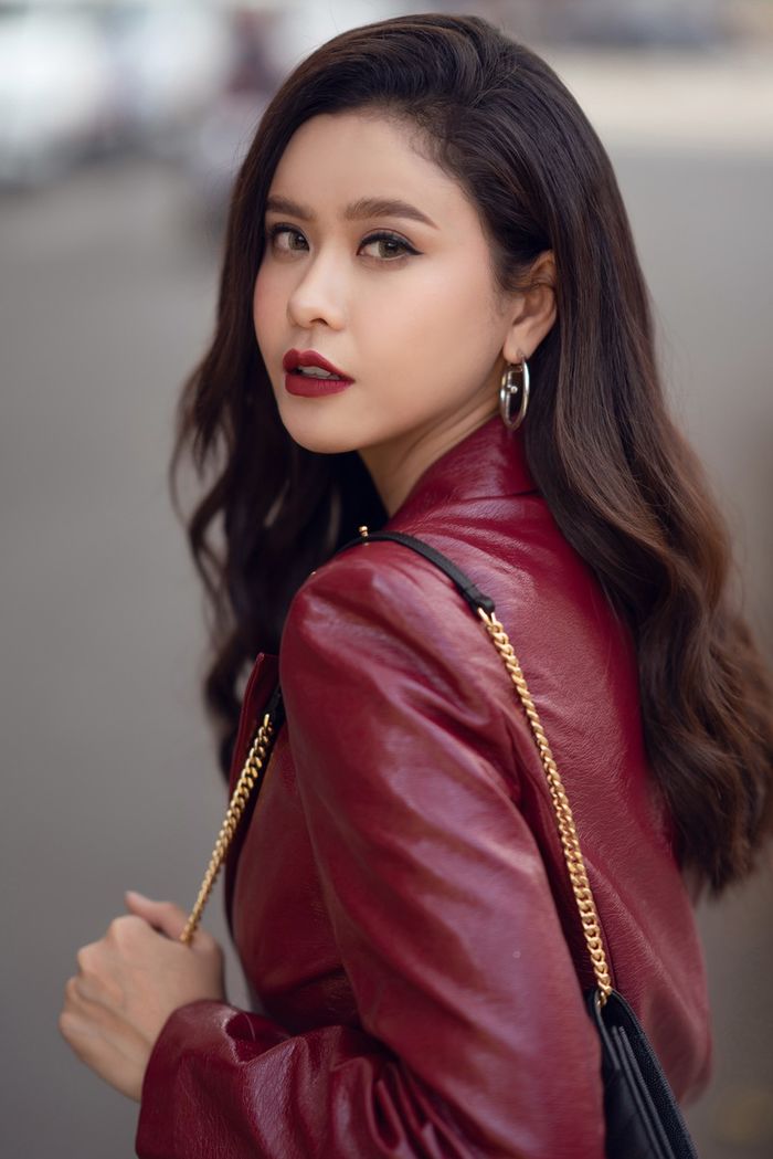 Trương Quỳnh Anh: Tôi tự tạo hạnh phúc nên luôn đứng vững giữa cô đơn