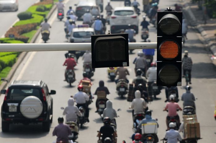 Từ ngày 01/01/2020, xe máy vượt đèn vàng sẽ phạt lên đến 1 triệu VNĐ