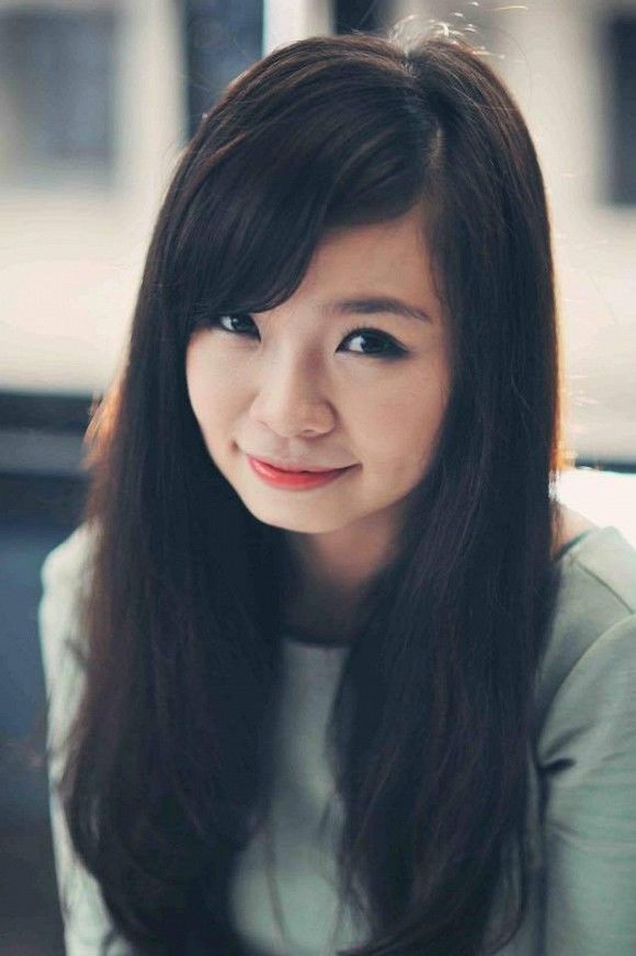 Vợ cũ Việt Anh xinh đẹp mặn mà sau hơn 10 năm ly dị