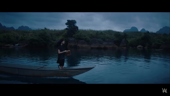 Việt Nam xuất hiện đầy mê ảo trong MV mới của DJ tỷ view Alan Walker