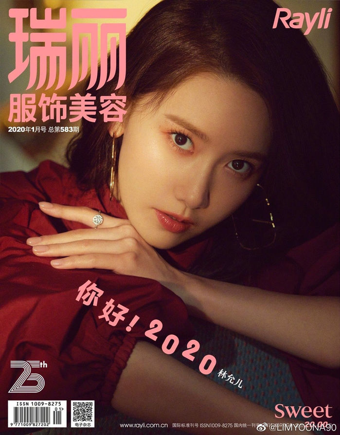 Yoona khoe sắc vóc nữ thần trên tạp chí xứ Trung đình đám