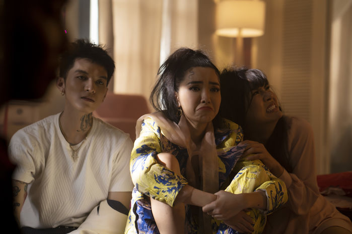 Bích Phương bày cách đòi lì xì độc - lạ dịp đầu năm trong MV mới
