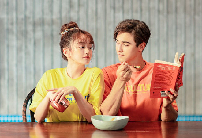 4 diễn viên vừa lấn sân ca hát: Midu gây bất ngờ, Khả Ngân bị chê