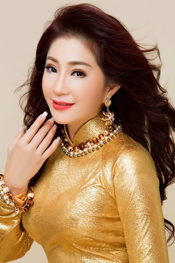Mỹ nhân Việt có nhan sắc không tuổi: Diễm My, Thoại Mỹ U60 vẫn đẹp