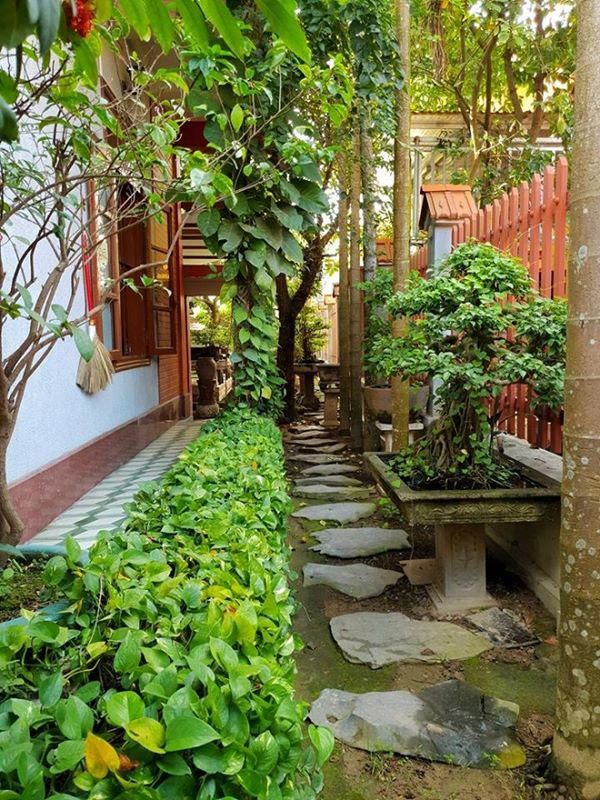 Hé lộ căn nhà của Văn Anh - Tú Vi: Bày trí đơn giản nhưng toàn đồ cổ