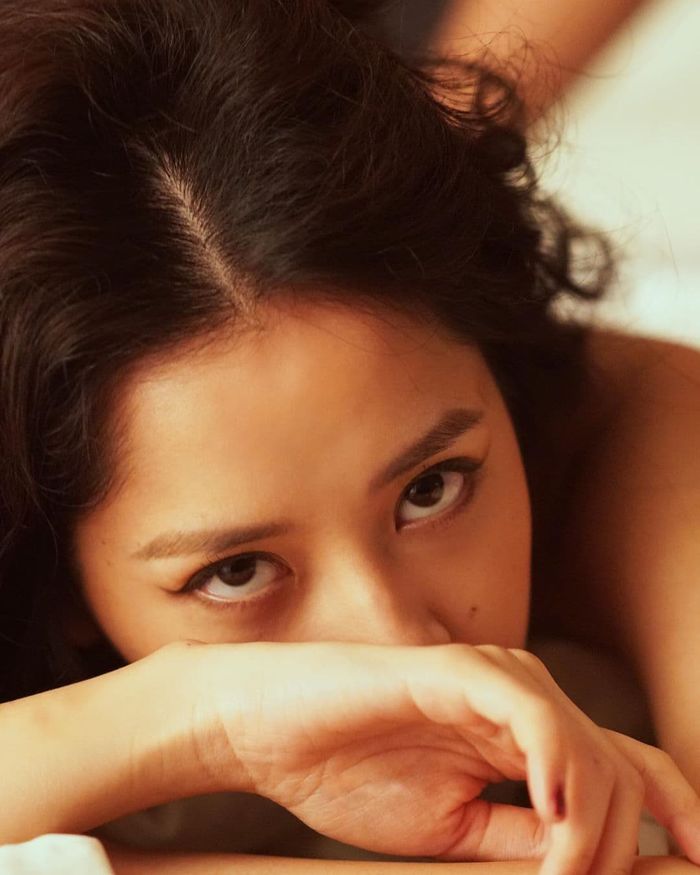 Nhã Phương - Trường Giang chụp ảnh kỷ niệm, BB Trần họa mặt xinh đẹp