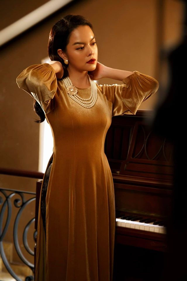 Ảnh hot sao Việt: Mai Phương Thúy đọ sắc cùng Hương Giang