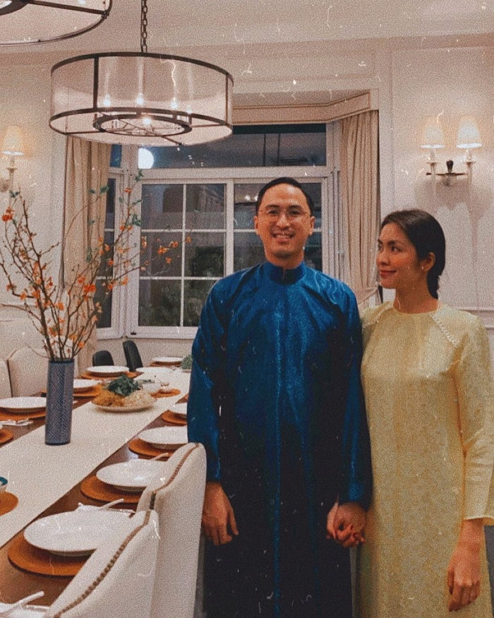 Mỹ Tâm gói bánh tét, H'Hen Niê mặc áo dài vàng rực sắc Tết