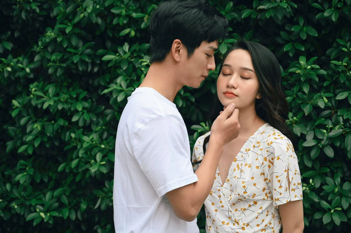 Ảnh hot sao Việt : Hà Lan - Ngạn tình tứ, Diệu Nhi khoe góc nghiêng