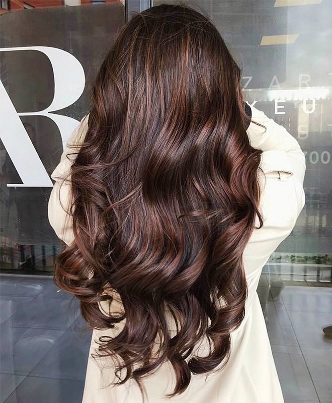 Bắt kịp màu tóc hot trend năm 2020: Xanh cổ điển, tím ombre dẫn đầu