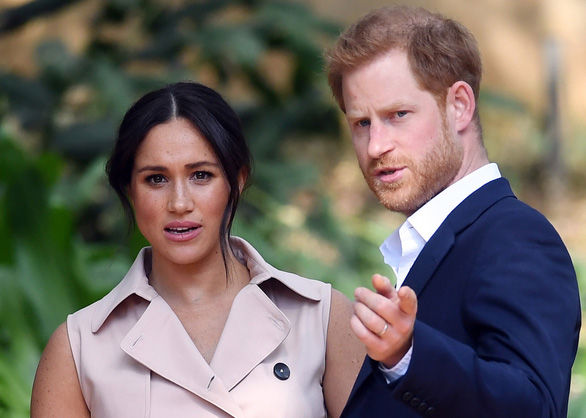 Bị bỏ tước hiệu, Hoàng tử Harry: “Sự việc đến nước này tôi rất buồn