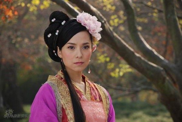 Con cưng của TVB tiêu tan sự nghiệp vì làm tiểu tam