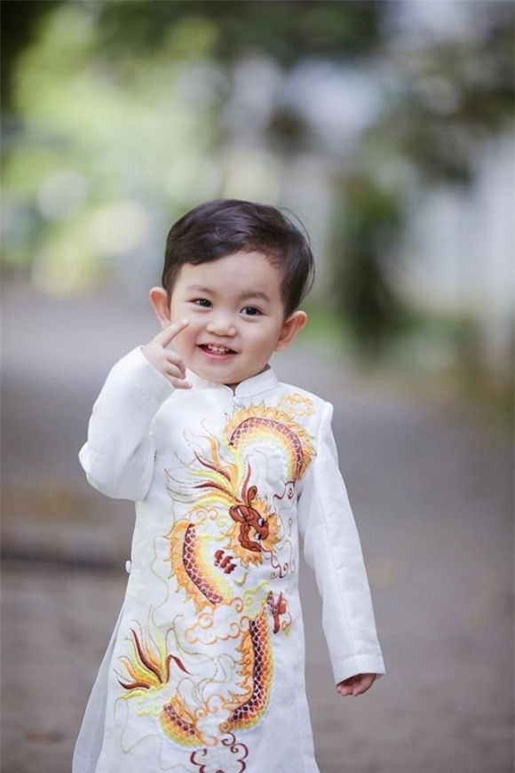Con nhà sao Việt sinh ra đã ngậm thìa vàng: Nhất là con Đan Trường