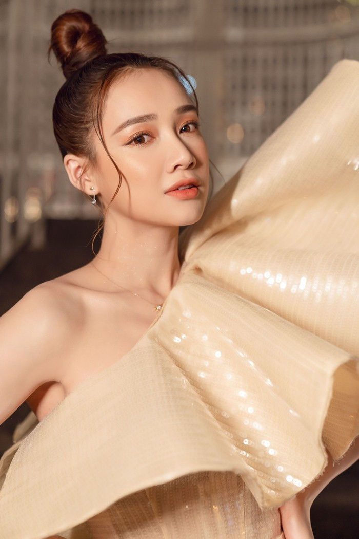 Dàn mỹ nhân Việt sinh năm 1990: Lan Ngọc, Nhã Phương thăng hoa nhất