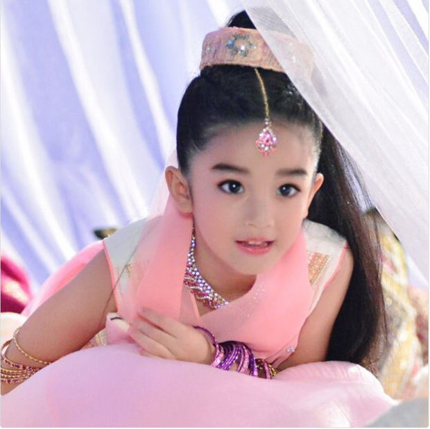 Dàn nhóc tỳ nhà sao Thái: Bộc lộ tài năng và thần thái ngôi sao từ sớm