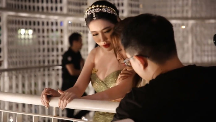 Elly Trần ngất xỉu đột ngột trong sự kiện khiến fan không khỏi lo lắng