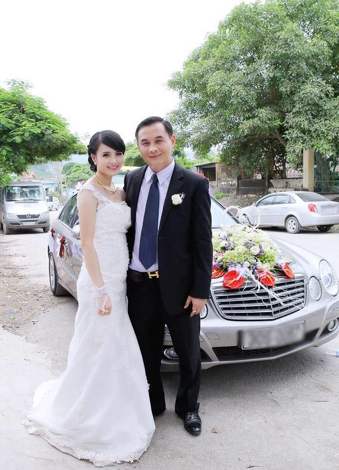 Em gái Công Vinh về Việt Nam đón Tết cùng con sau 3 năm hôn nhân đổ vỡ