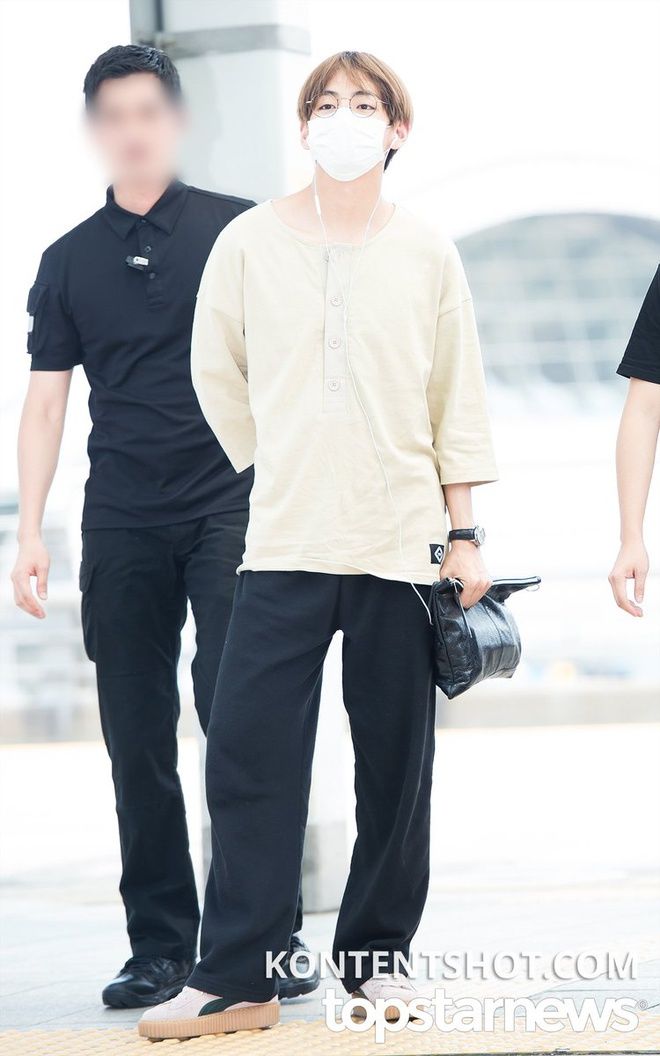 G-Dragon và 4 sao nam Hàn có sở thích đeo túi nữ nhưng vẫn chất ngầu
