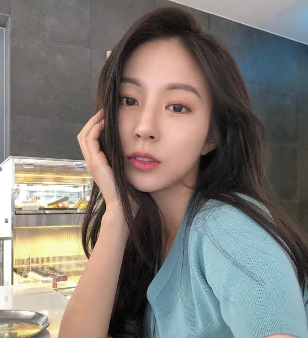 Gợi ý make up cho mùa lễ hội sắp tới: “Ăn gian tuổi” bằng tone cam đất