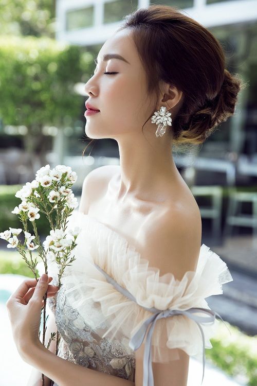 Chi Pu, Khả Ngân và loạt mỹ nhân Việt chinh phục vẻ đẹp tỷ lệ vàng