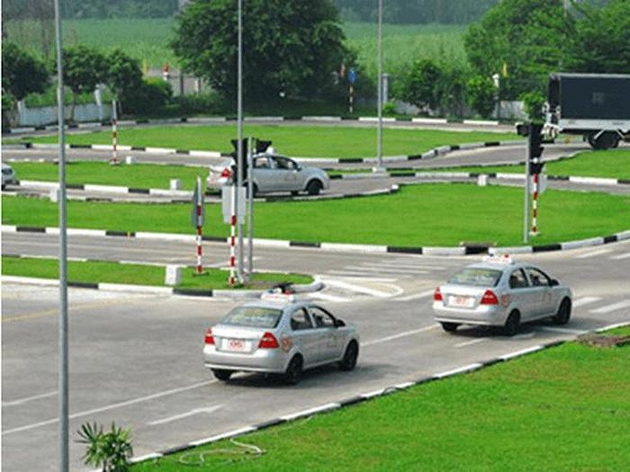 Kể từ năm 2020, thi bằng lái xe phải học thêm tác hại rượu bia