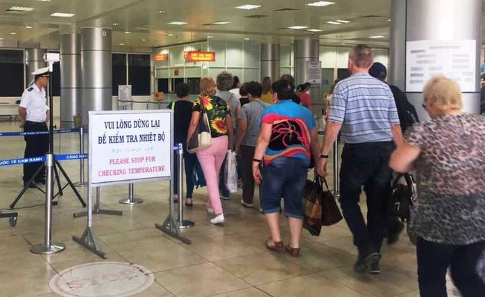 Khách du lịch chịu lỗ hàng triệu đồng để hủy chuyến đi Đà Nẵng vì dịch