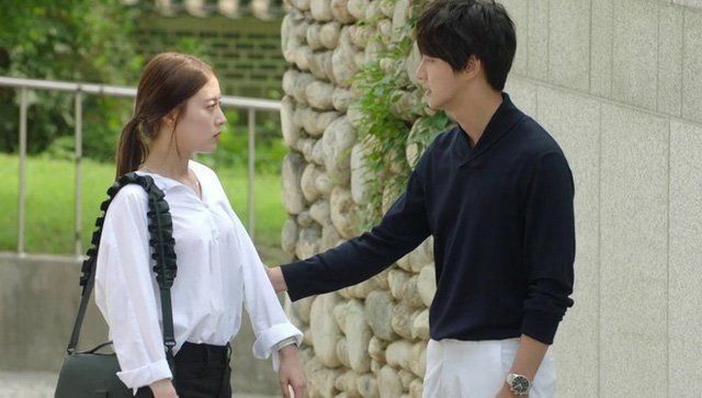 ĐH Valencia: Chỉ 5 phút tia gái xinh khiến đàn ông có nguy cơ bệnh tim