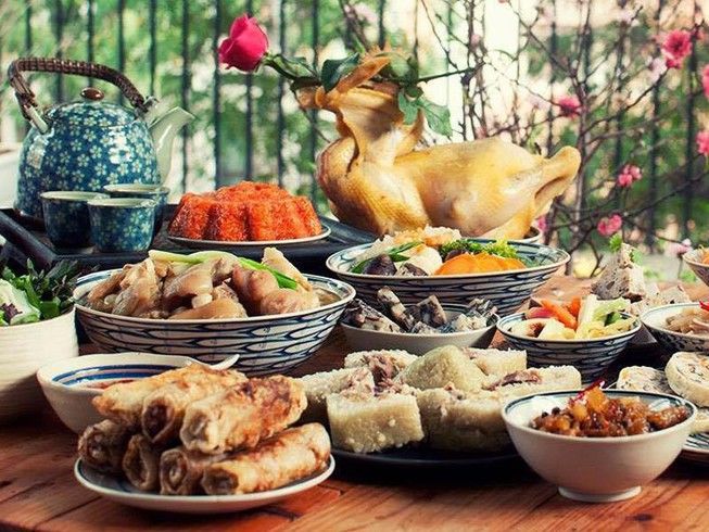 Nốc bánh mứt, ăn đồ hâm nhiều lần hại sức khỏe, gây tăng cân ngày Tết