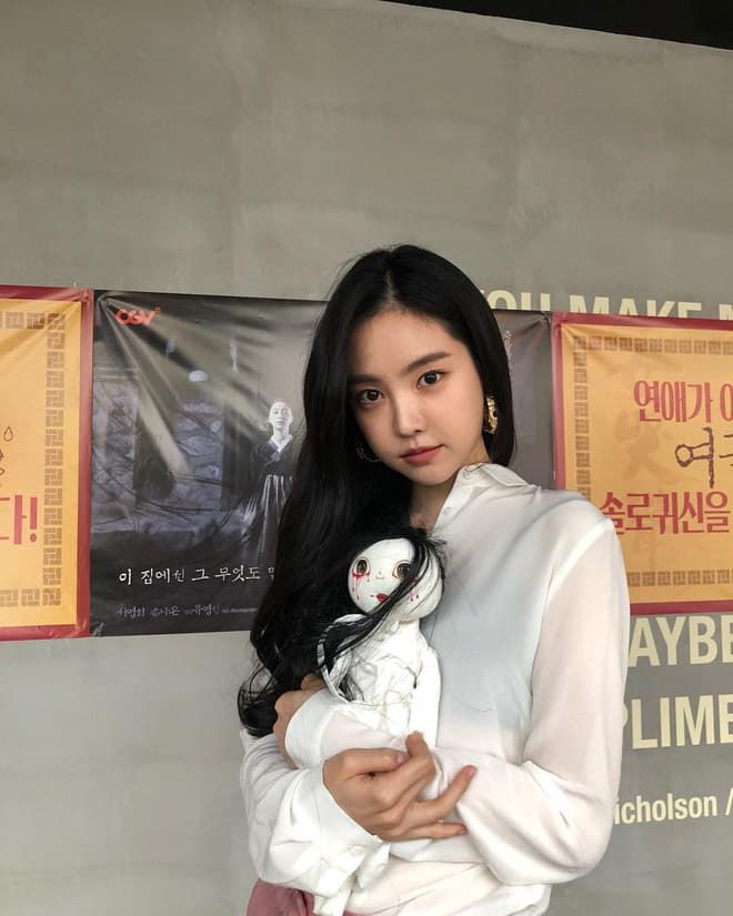Kiểu tóc của các nữ visual Kpop: Solar nổi bật, Tzuyu, Nancy xinh xắn