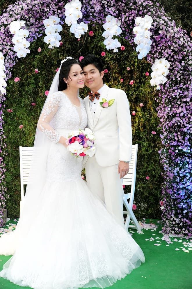 Lâm Khánh Chi và loạt sao Việt ngất xỉu trong đám cưới vì kiệt sức