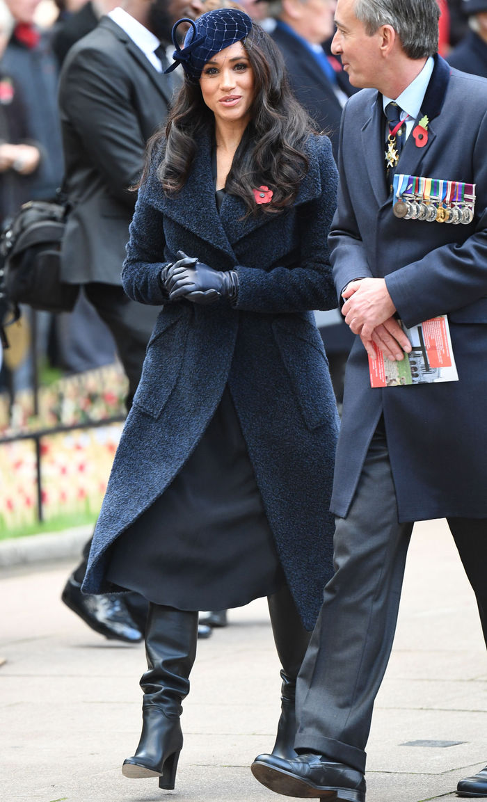 Meghan và sự thay đổi phong cách ăn mặc sau khi về làm dâu Hoàng gia