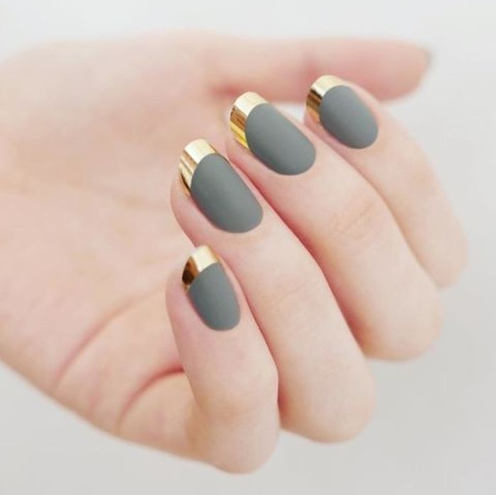 Xu hướng nail năm 2020: Sơn màu cầu vồng, họa tiết galaxy hợp mốt
