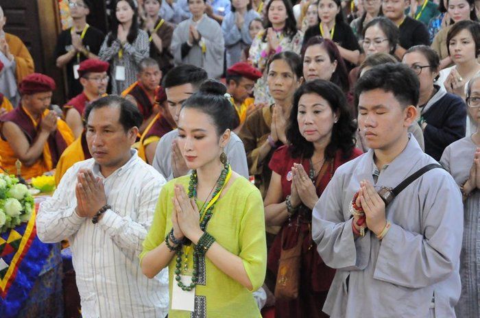 Ngoài Angela Phương Trinh, nhiều người đẹp Việt cũng ăn chay trường