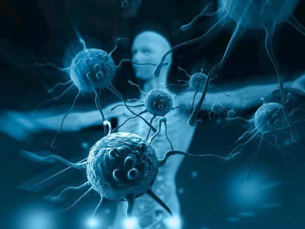 Người lớn tuổi cần chú ý vì là đối tượng dễ mắc phải virus Corona