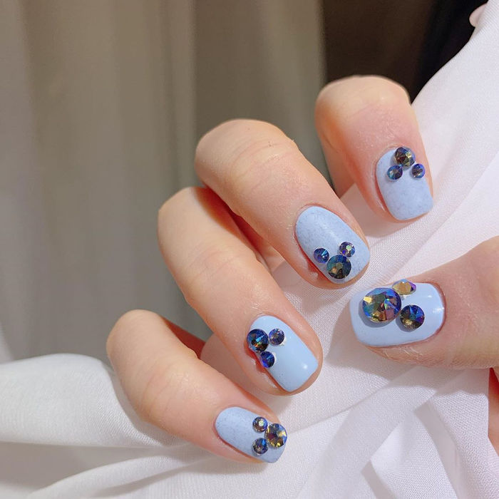 Những mẫu nail sang chảnh giúp nàng xinh lung linh trong ngày Tết