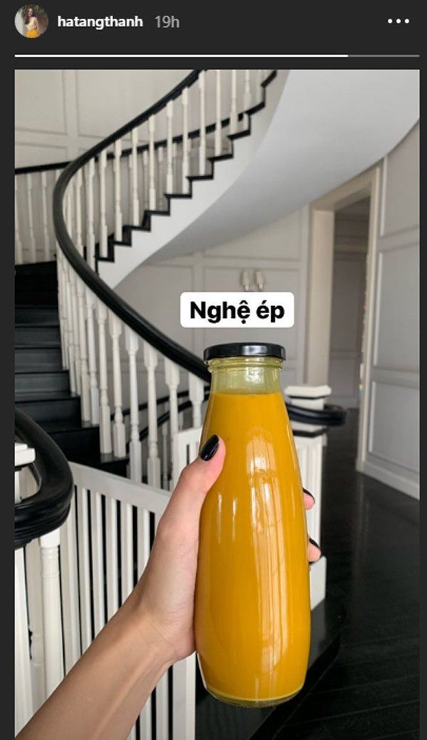Tăng Thanh Hà dưỡng da căng bóng chỉ với nghệ, hạnh nhân