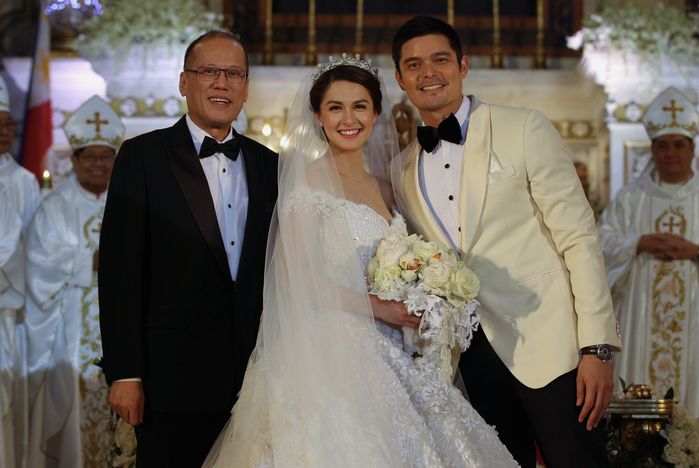 Ông xã Marian Rivera được phong hàm trung úy hải quân