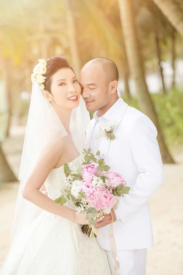 Ông xã Xuân Lan gửi lời yêu thương đến con riêng của vợ hậu đám cưới