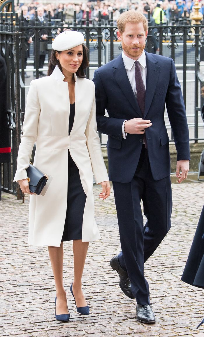 Rời hoàng gia, Harry - Meghan có nguy cơ không đạt được điều mình muốn