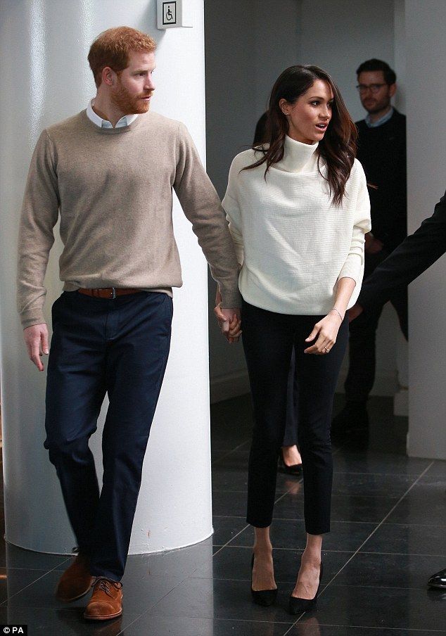 Rời hoàng gia, Harry - Meghan có nguy cơ không đạt được điều mình muốn