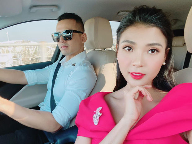 Sao Việt nô nức ngày Tết: Erik bồi hồi trên chuyến bay về quê