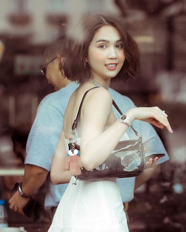 Sao Việt từng gánh nợ thay gia đình: Ngọc Trinh phải bỏ học