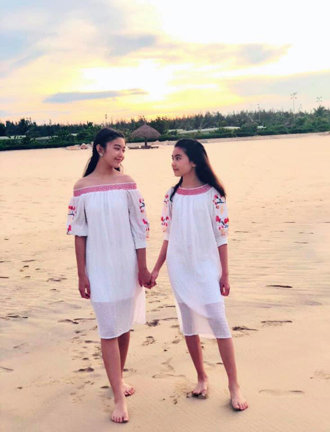 Nhan sắc xinh đẹp của hai cô công chúa nhà MC Quyền Linh