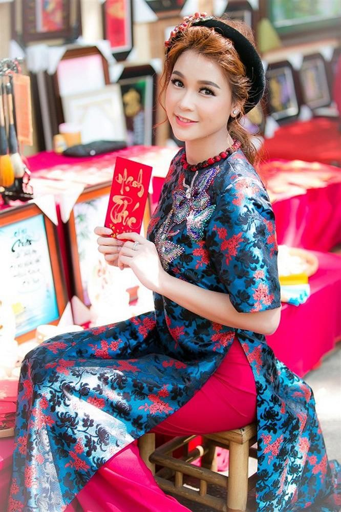 Tết Canh Tý 2020: Mùng 1 xuất hành hướng và giờ nào tốt nhất?