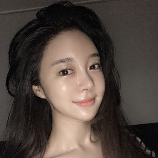 Chăm da sau Tết đừng bỏ qua top kem dưỡng ban đêm để có làn da như ý