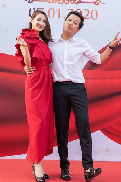Trường Giang khoe cơ ngơi rộng như sân vận động hàng nghìn mét vuông