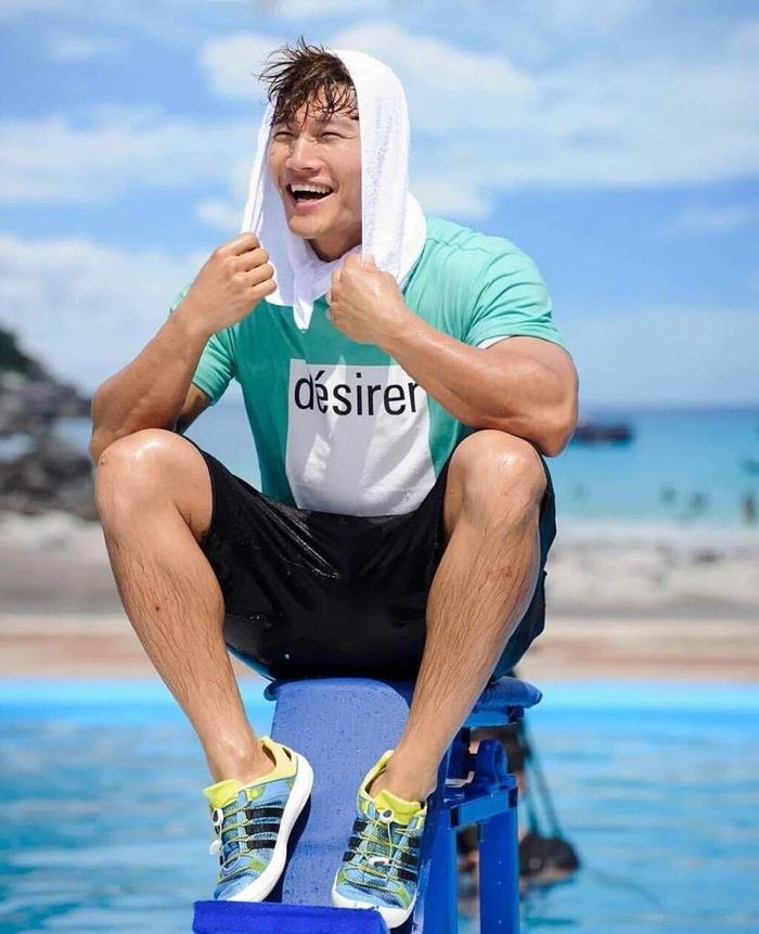 Khi sao Running Man bắn tiếng Anh: Người trôi chảy, kẻ không nên lời