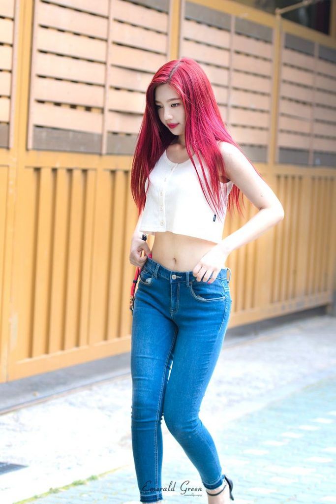 Loạt ảnh chứng minh body quyến rũ đến nghẹt thở của Joy (RED VELVET)