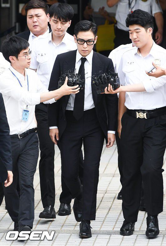 T.O.P khiến fan hoang mang khi tuyên bố sẽ không comeback ở Hàn Quốc